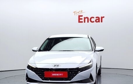 Hyundai Avante, 2022 год, 1 620 000 рублей, 1 фотография