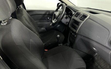 Renault Sandero II рестайлинг, 2019 год, 990 000 рублей, 13 фотография