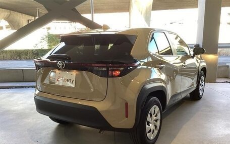 Toyota Yaris Cross, 2022 год, 1 300 888 рублей, 9 фотография