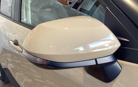 Toyota Yaris Cross, 2022 год, 1 300 888 рублей, 6 фотография