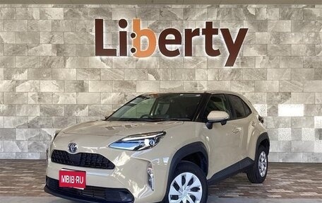 Toyota Yaris Cross, 2022 год, 1 300 888 рублей, 1 фотография