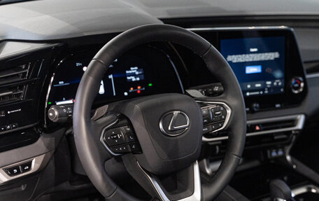 Lexus RX IV рестайлинг, 2025 год, 8 540 000 рублей, 11 фотография