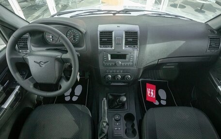 ЛуАЗ Patriot, 2015 год, 978 000 рублей, 15 фотография