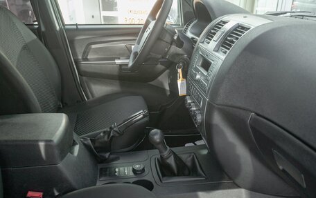 ЛуАЗ Patriot, 2015 год, 978 000 рублей, 18 фотография