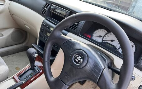 Toyota Corolla, 2002 год, 650 000 рублей, 7 фотография