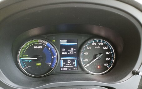 Mitsubishi Outlander III рестайлинг 3, 2019 год, 3 500 000 рублей, 26 фотография