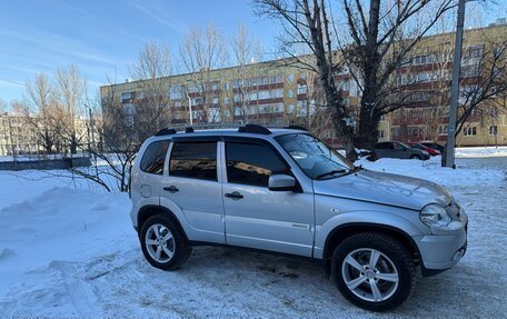 Chevrolet Niva I рестайлинг, 2014 год, 525 000 рублей, 3 фотография