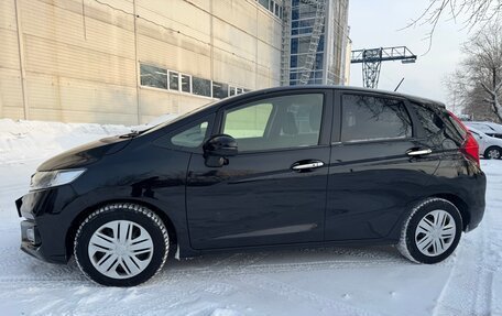 Honda Fit III, 2018 год, 1 290 000 рублей, 9 фотография
