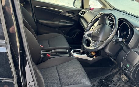Honda Fit III, 2018 год, 1 290 000 рублей, 14 фотография