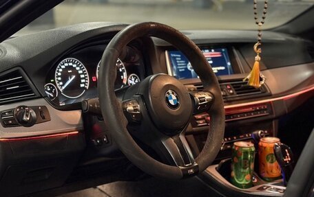 BMW 5 серия, 2014 год, 1 990 000 рублей, 2 фотография