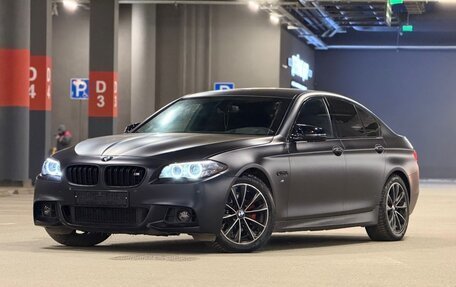 BMW 5 серия, 2014 год, 1 990 000 рублей, 6 фотография
