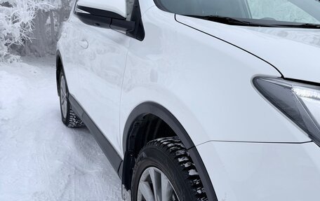 Toyota RAV4, 2015 год, 2 050 000 рублей, 9 фотография