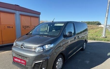 Citroen SpaceTourer I, 2019 год, 3 300 000 рублей, 14 фотография