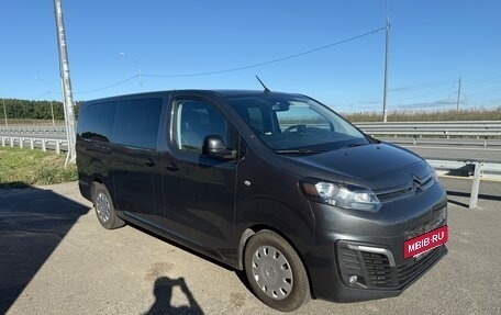 Citroen SpaceTourer I, 2019 год, 3 300 000 рублей, 15 фотография