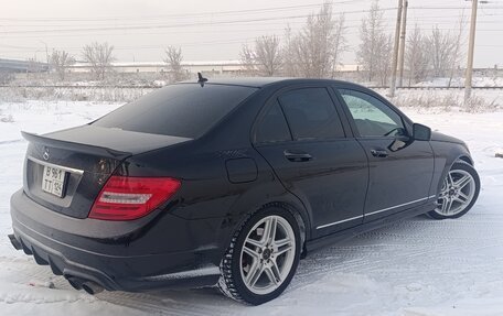 Mercedes-Benz C-Класс, 2011 год, 1 450 000 рублей, 8 фотография