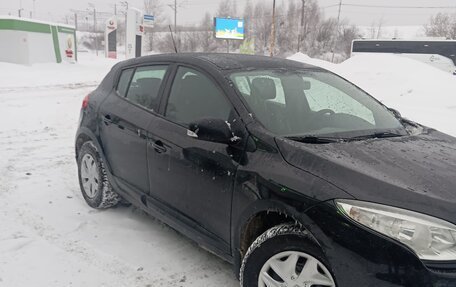 Renault Megane III, 2013 год, 750 000 рублей, 2 фотография
