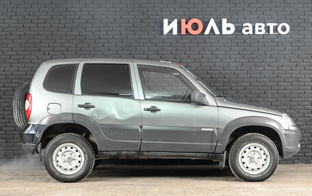 Chevrolet Niva I рестайлинг, 2012 год, 500 000 рублей, 9 фотография
