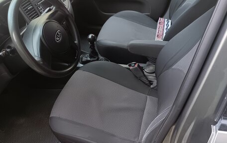 KIA Rio II, 2010 год, 600 000 рублей, 12 фотография