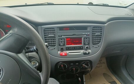 KIA Rio II, 2010 год, 600 000 рублей, 25 фотография