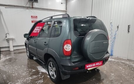 Chevrolet Niva I рестайлинг, 2017 год, 865 000 рублей, 14 фотография