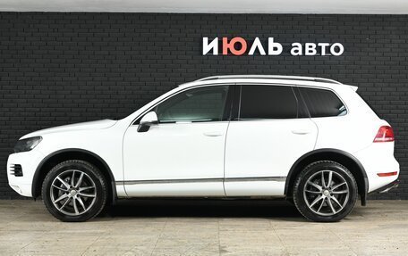Volkswagen Touareg III, 2012 год, 2 445 000 рублей, 8 фотография