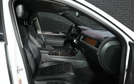 Volkswagen Touareg III, 2012 год, 2 445 000 рублей, 11 фотография