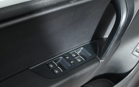 Volkswagen Touareg III, 2012 год, 2 445 000 рублей, 15 фотография