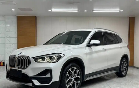 BMW X1, 2022 год, 1 800 000 рублей, 1 фотография