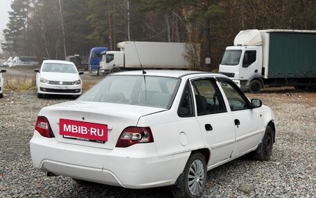 Daewoo Nexia I рестайлинг, 2011 год, 99 000 рублей, 3 фотография