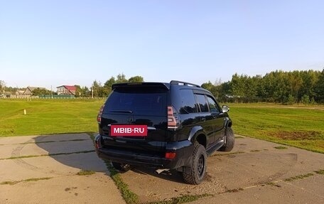 Toyota Land Cruiser Prado 120 рестайлинг, 2006 год, 2 122 000 рублей, 2 фотография