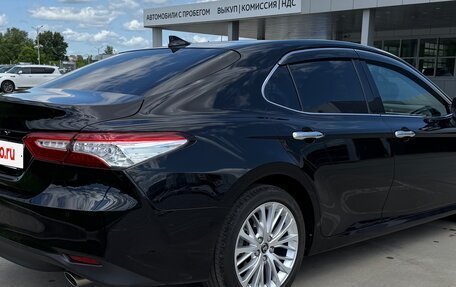 Toyota Camry, 2019 год, 3 100 000 рублей, 3 фотография