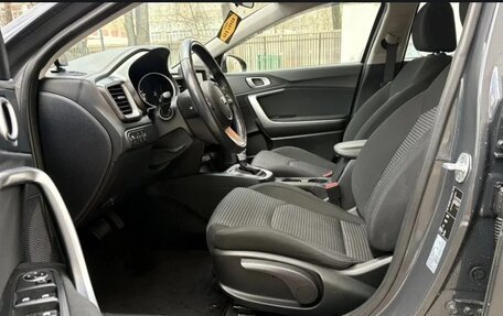 KIA cee'd III, 2018 год, 1 590 000 рублей, 8 фотография