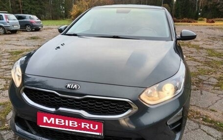 KIA cee'd III, 2018 год, 1 590 000 рублей, 2 фотография