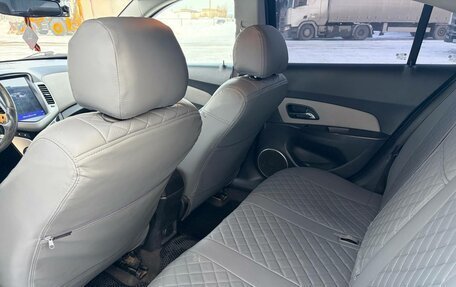 Chevrolet Cruze II, 2011 год, 750 000 рублей, 6 фотография