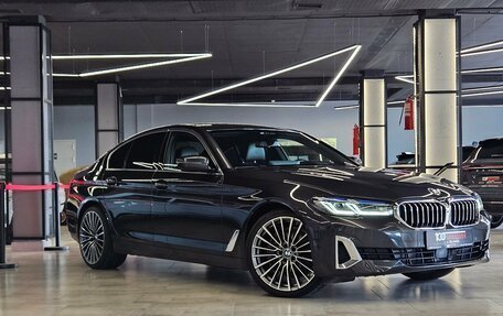 BMW 5 серия, 2021 год, 6 680 000 рублей, 3 фотография