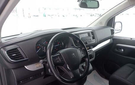 Peugeot Traveller I, 2021 год, 2 675 000 рублей, 6 фотография