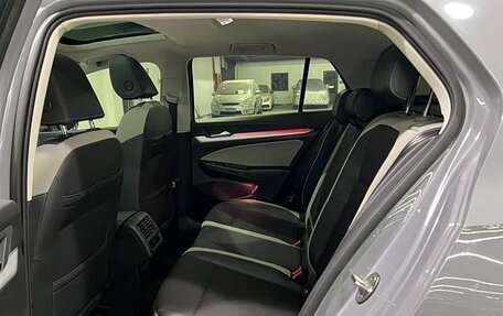 Volkswagen Golf VIII, 2022 год, 1 740 000 рублей, 10 фотография