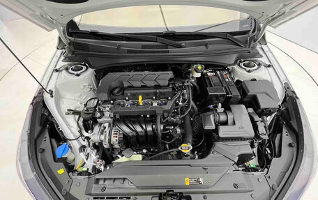 Hyundai Elantra, 2023 год, 1 730 000 рублей, 8 фотография