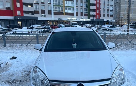 Opel Astra H, 2011 год, 710 000 рублей, 2 фотография