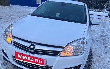 Opel Astra H, 2011 год, 710 000 рублей, 8 фотография