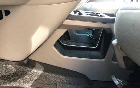 Volkswagen Transporter T5 рестайлинг, 2014 год, 1 750 000 рублей, 11 фотография