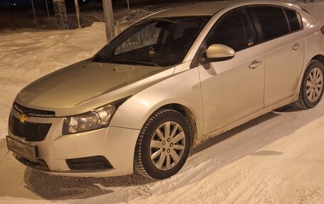 Chevrolet Cruze II, 2012 год, 630 000 рублей, 3 фотография