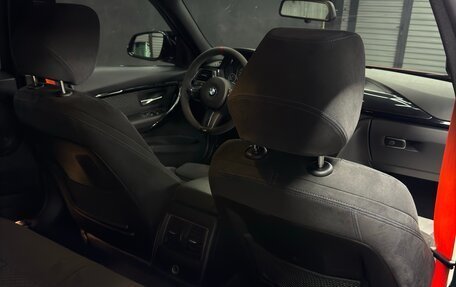 BMW 3 серия, 2017 год, 2 800 000 рублей, 23 фотография