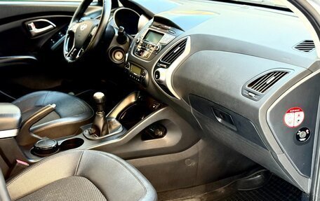 Hyundai ix35 I рестайлинг, 2013 год, 950 000 рублей, 11 фотография