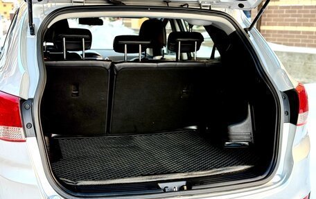 Hyundai ix35 I рестайлинг, 2013 год, 950 000 рублей, 12 фотография