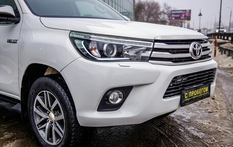 Toyota Hilux VIII, 2015 год, 3 038 000 рублей, 10 фотография