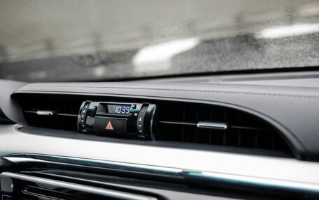 Toyota Hilux VIII, 2015 год, 3 038 000 рублей, 24 фотография