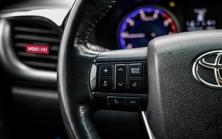 Toyota Hilux VIII, 2015 год, 3 038 000 рублей, 35 фотография