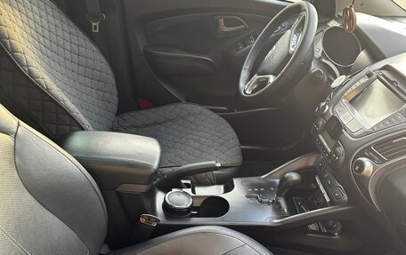 Hyundai ix35 I рестайлинг, 2013 год, 1 500 000 рублей, 18 фотография