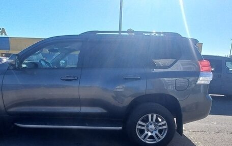 Toyota Land Cruiser Prado 150 рестайлинг 2, 2013 год, 3 200 000 рублей, 3 фотография